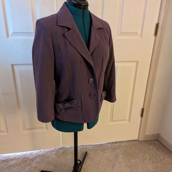 Tara Ryan, Purple blouse/blazer, size 8 - Picture 3 of 5